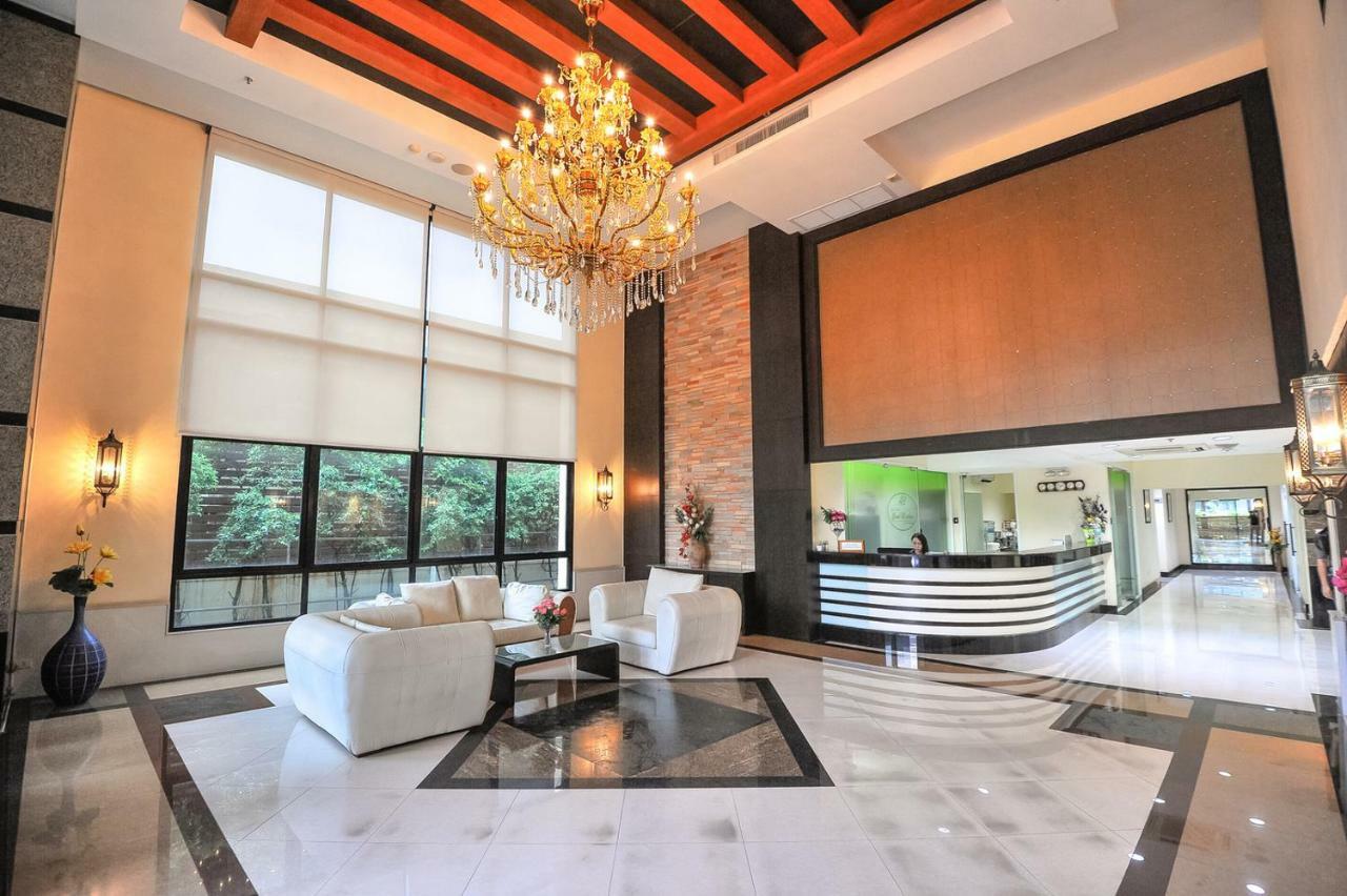 42Grand Residence Бангкок Экстерьер фото